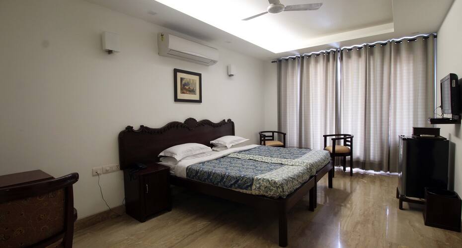C 29 Service Apartment, New Delhi 4